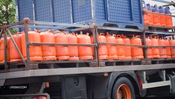 Why LPG Retailers Are the Backbone of Rural Communities?